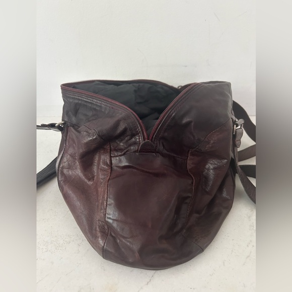 Leather Rugby Style Shoulder Bag - Picture 5 of 8